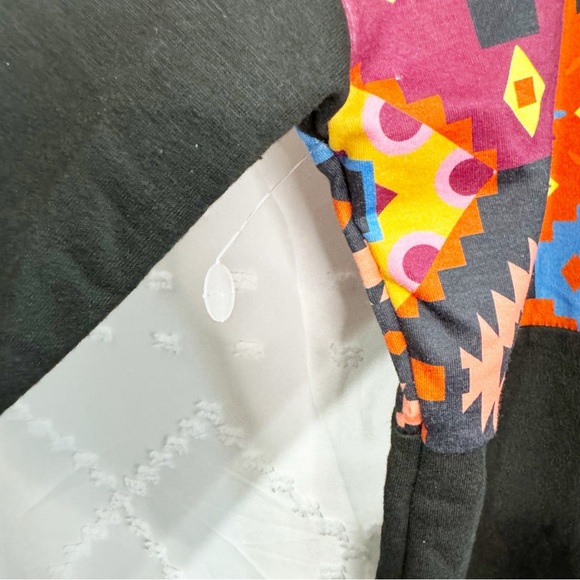 🎲 359. Boho Aztec Print 1/4 Zip Pullover Hoodie Black Multicolor XXL NWOT - Picture 7 of 9